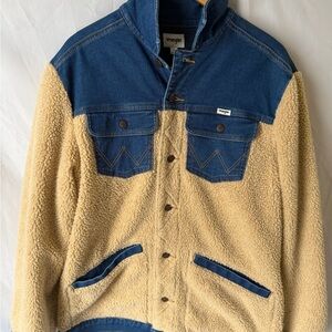 Wrangler Women's Blue and Tan Sherpa Jean Jacket
